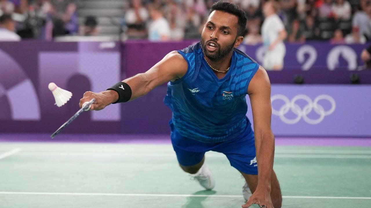 HS Prannoy in action at Paris Olympics