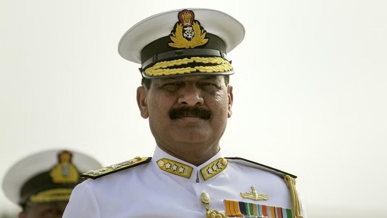 Indian Navy Chief Dinesh Tripathi