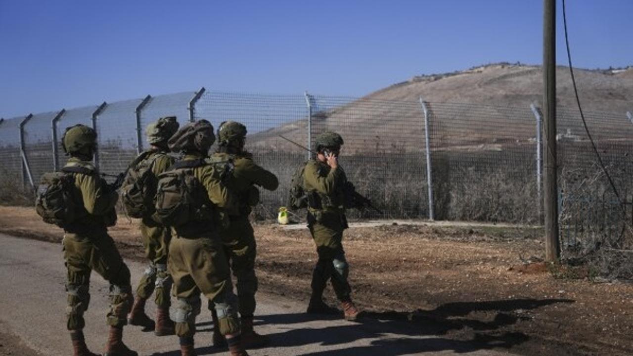 Israeli soldiers near Lebanese border.