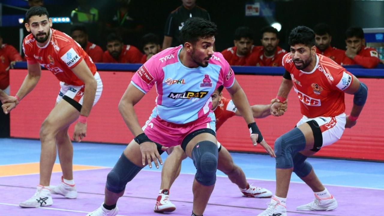 Jaipur Pink Panthers vs Gujarat Giants