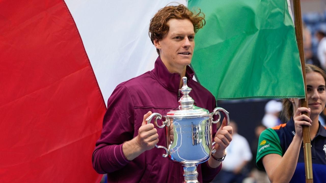 Jannik Sinner with US Open trophy