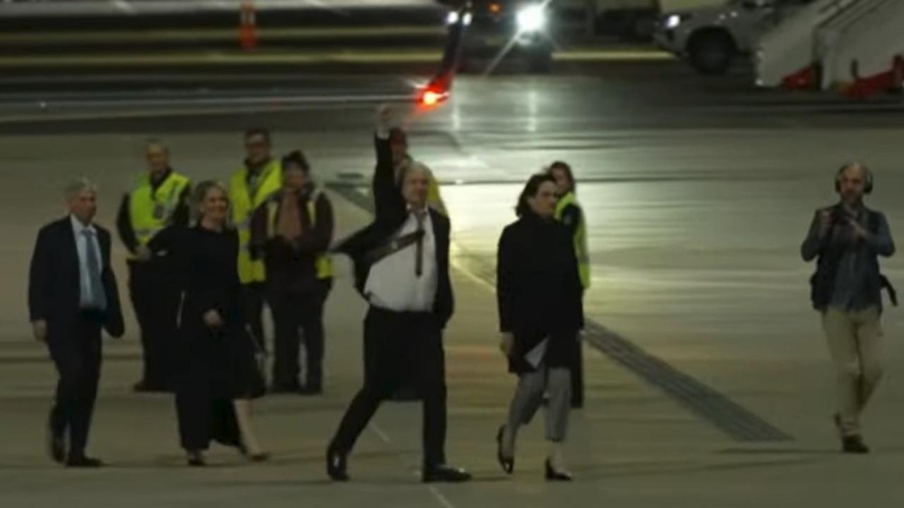 Julian Assange Lands In Sydney