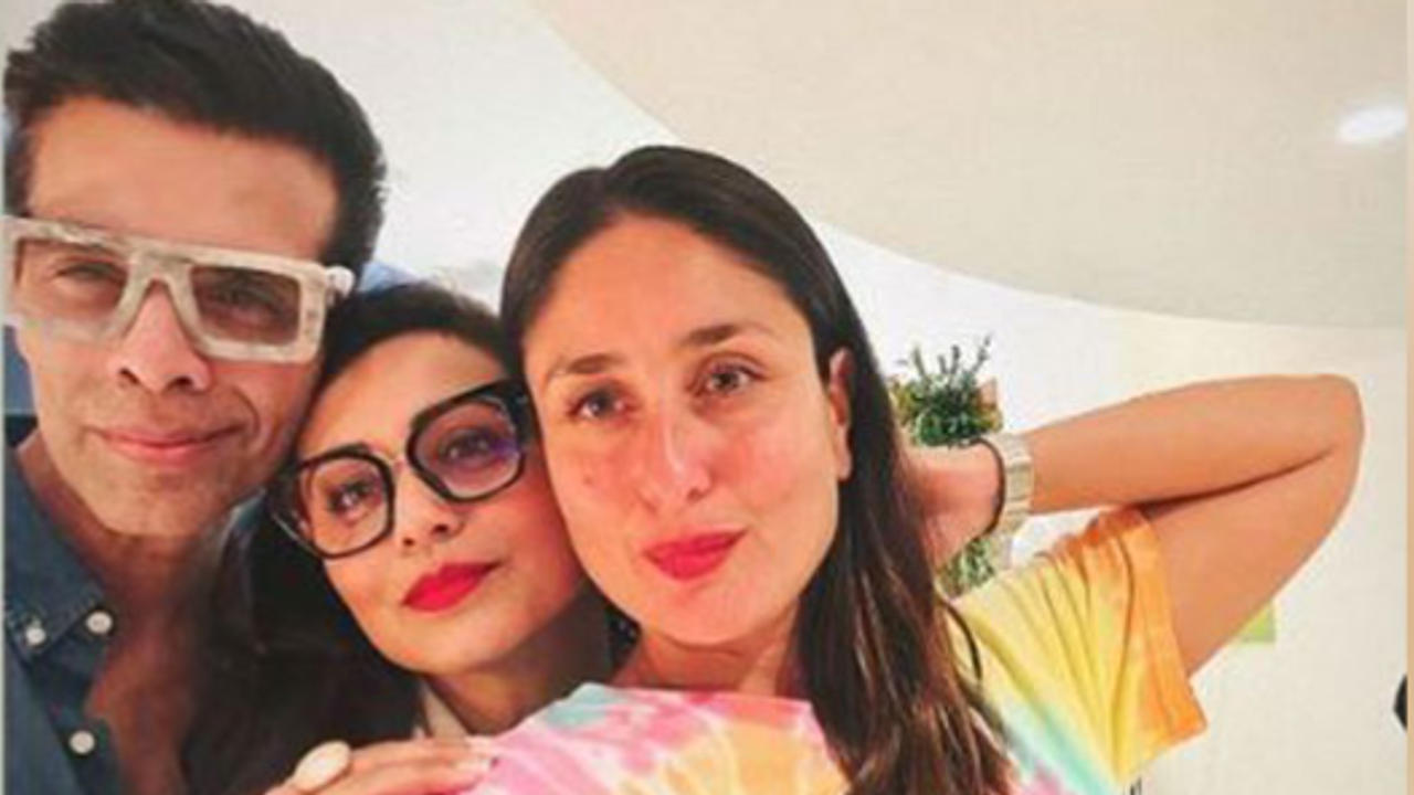 Kareena-Rani Meet Up At Raha's Bash Reminds Fans Of Mujhse Dosti Karoge