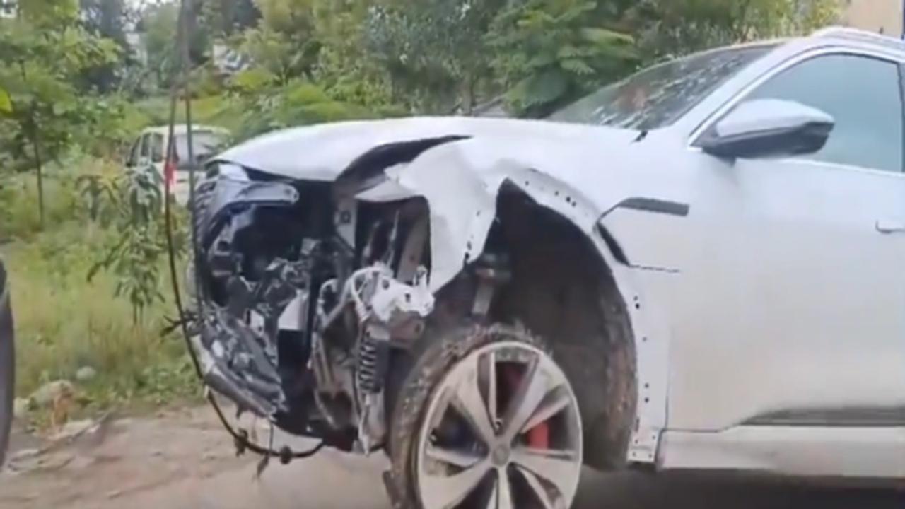 Maharashtra BJP Chief Son's Audi Hits Several Vehicles