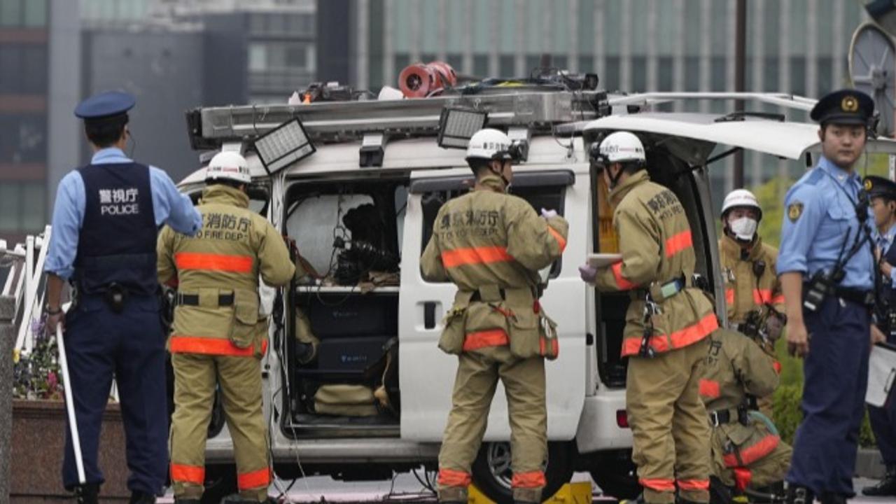 Man crashes van into PM's residence in Japan