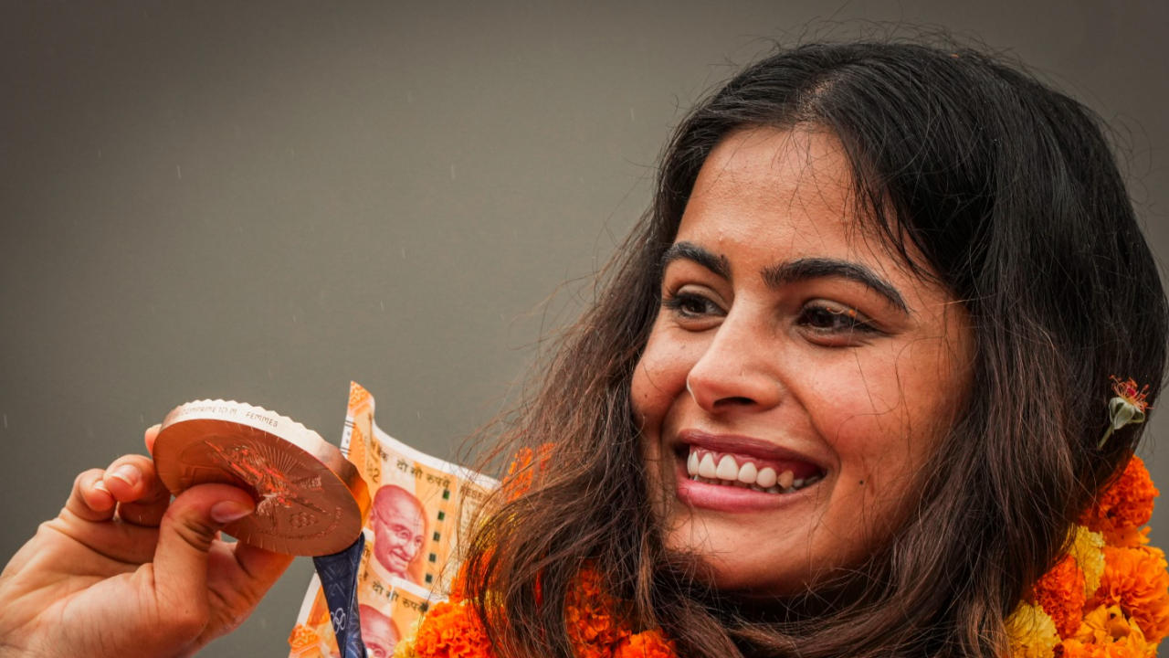 Manu Bhaker received a grand welcome