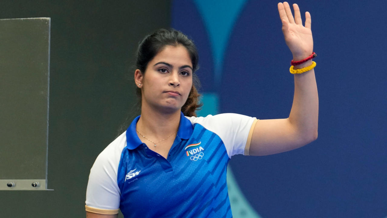 Manu Bhaker waves to fans after losing Bronze medal in Women's 25 M Pistol at Paris Olympics