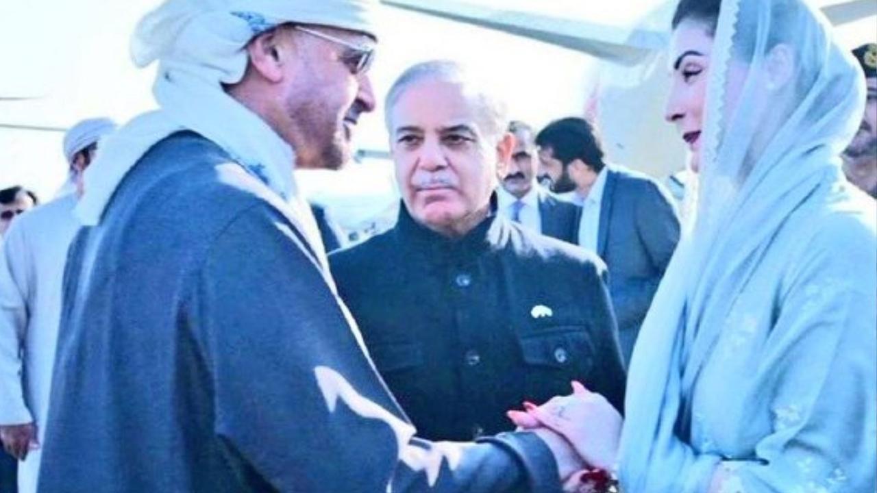 Maryam Nawaz shook hands with the UAE President