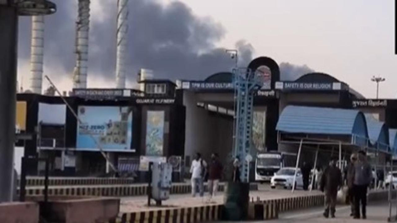 Massive blast occurs at refinery in Vadodara's Koyali area