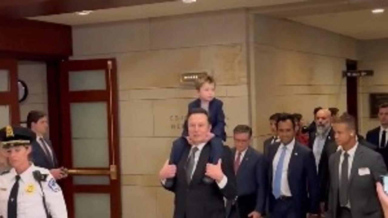 Musk makes heads turn as he carries little X on his shoulders at the Capitol