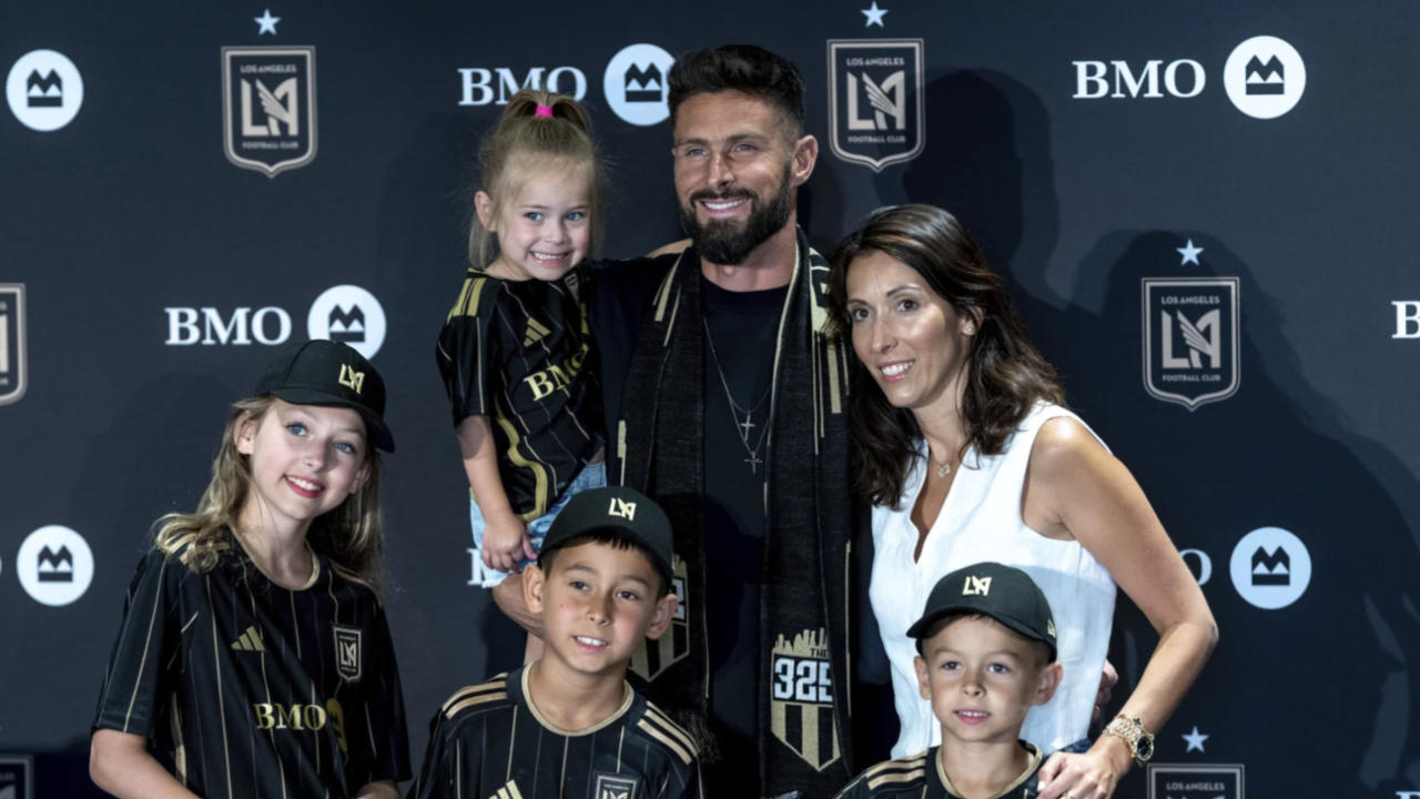 Olivier Giroud makes Los Angeles FC debut as a substitute during Leagues Cup match