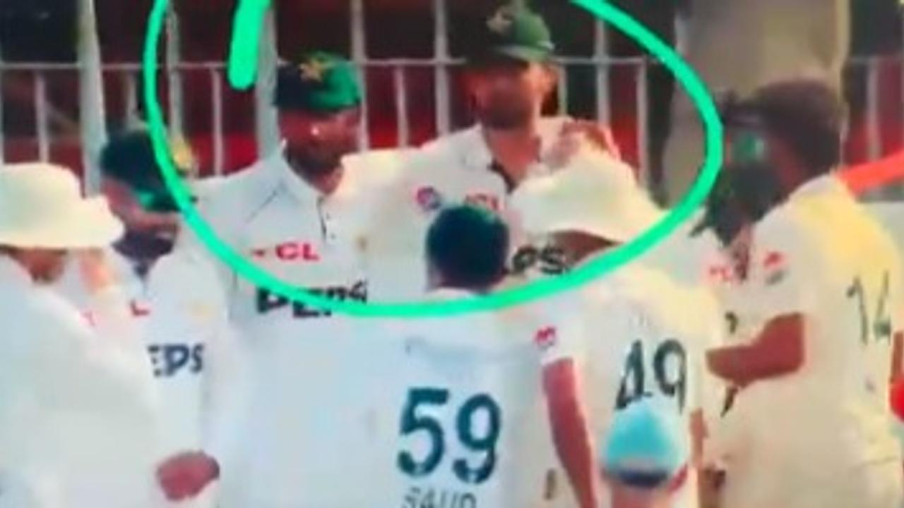 Pakistan Cricket Team Huddle