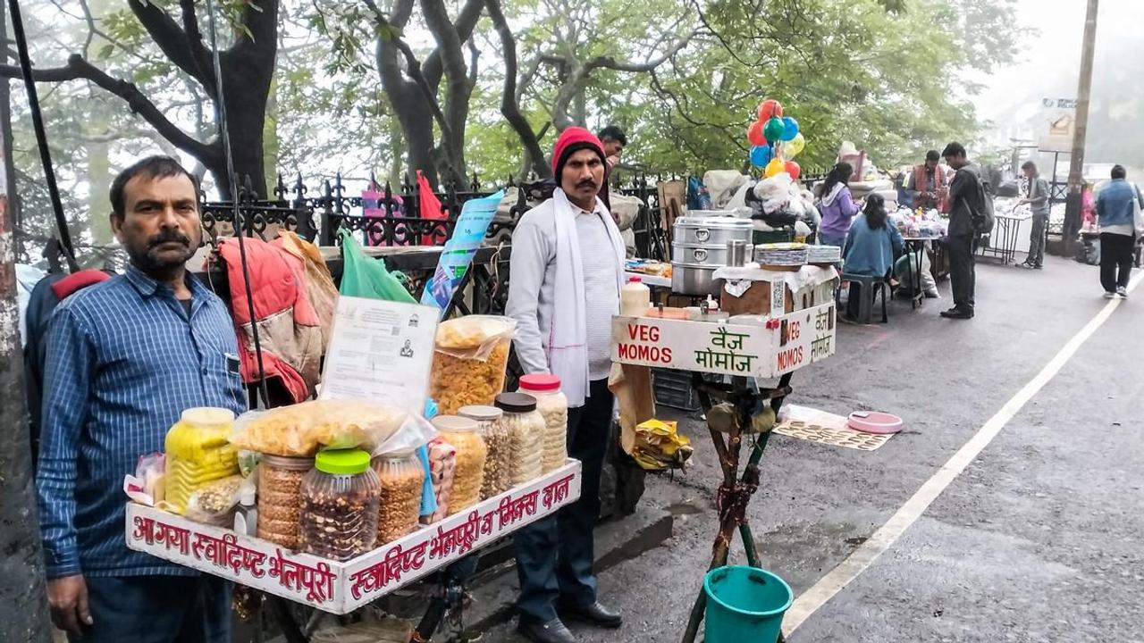 Panel Formed To Look Into Policy For Himachal Street Vendors