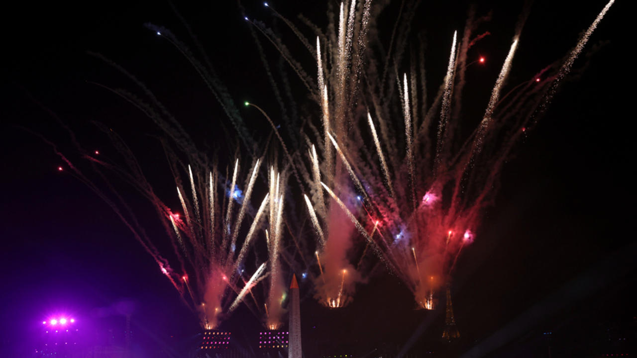 Paris Paralympics begins with a colorful opening ceremony in the dim light of the setting sun