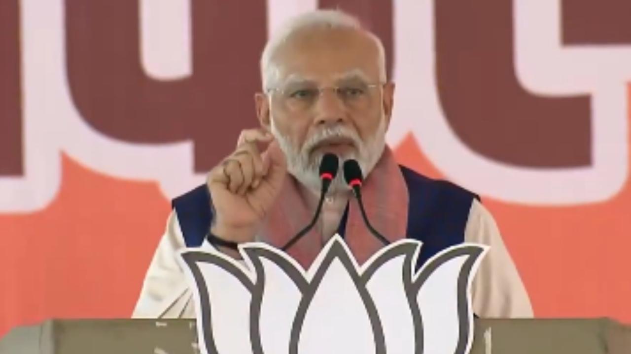 PM Modi Addresses Rally in Maharashtra's Akola Ahead of Assembly Elections | LIVE