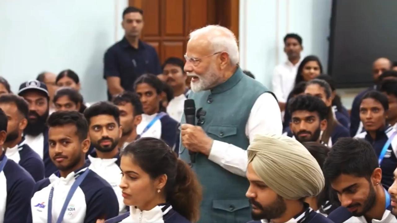 pm modi asked indian olympic team question regarding reel everyone stunned