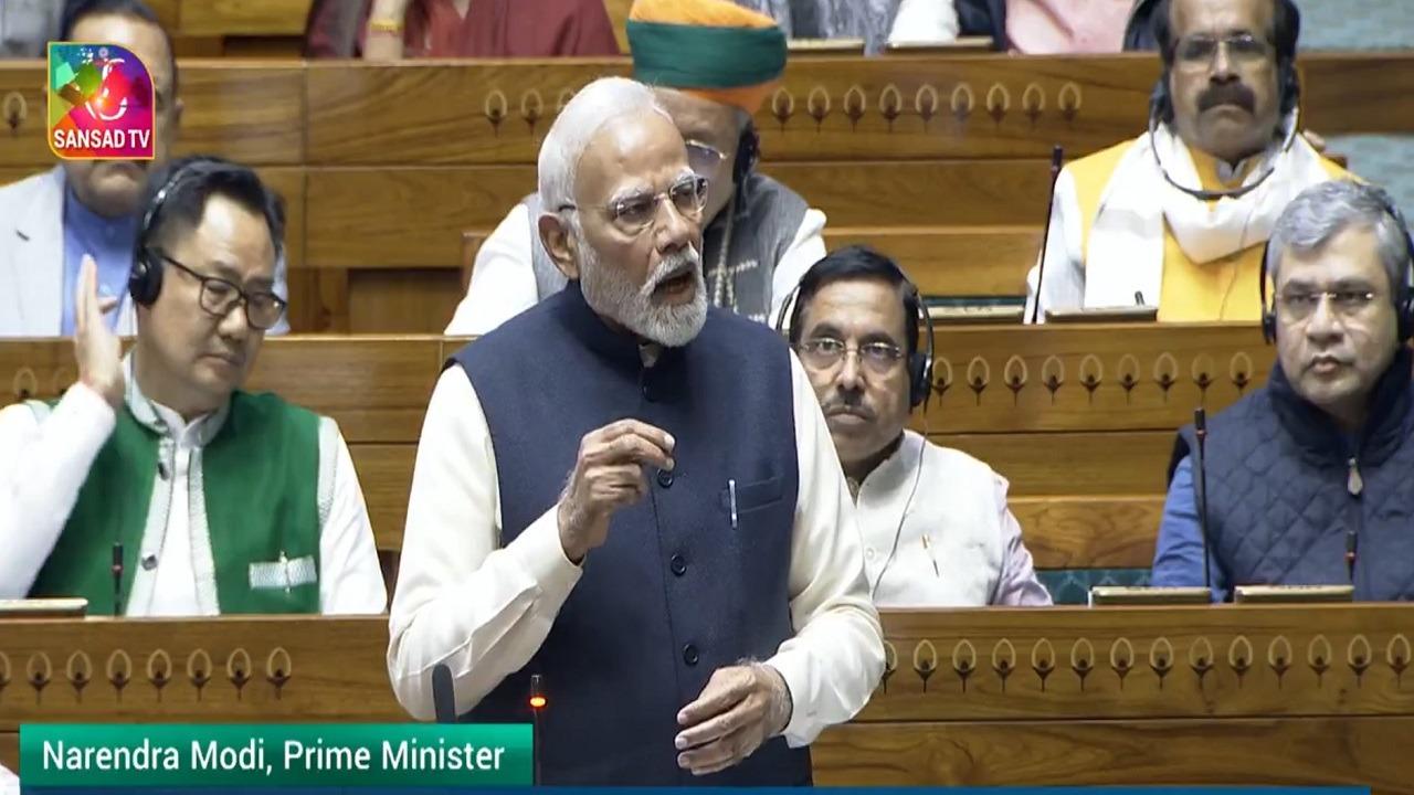 pm-modi-in-lok-sabha