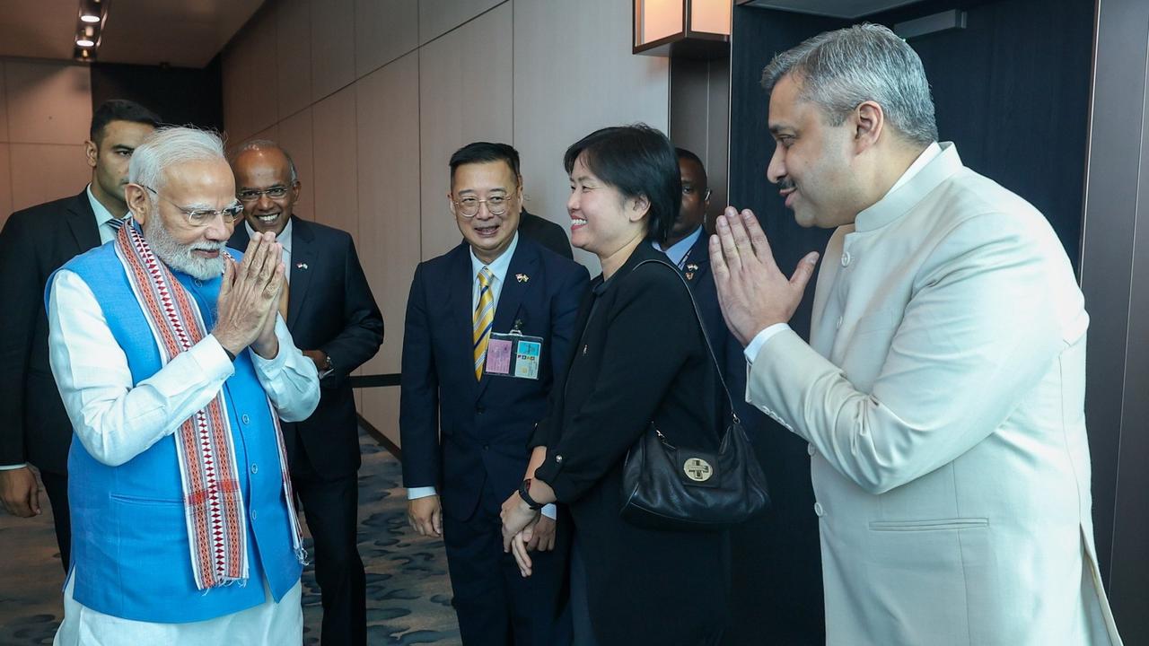 PM Modi in Singapore