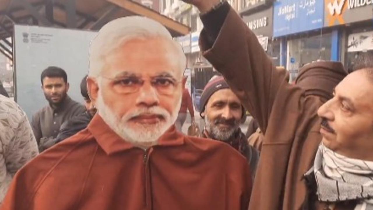 PM Modi's cut-out in Srinagar