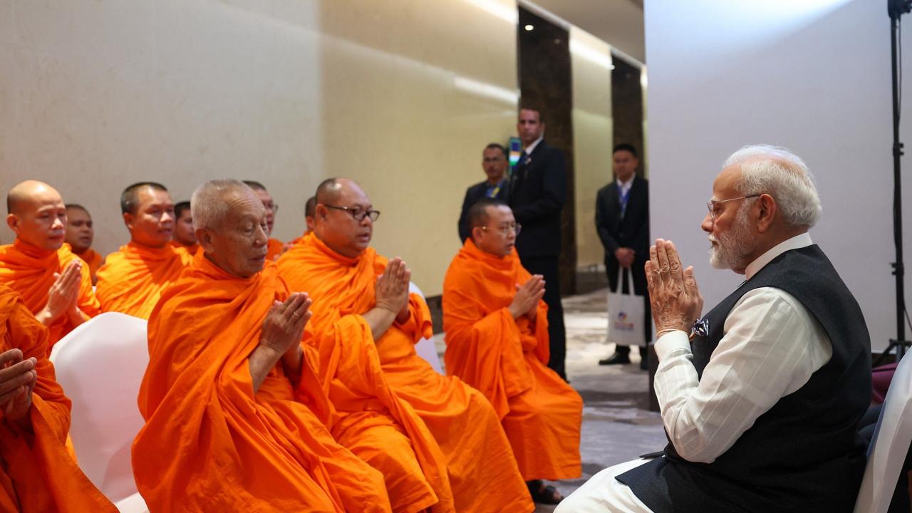 PM Modi takes blessings of Buddhist monks