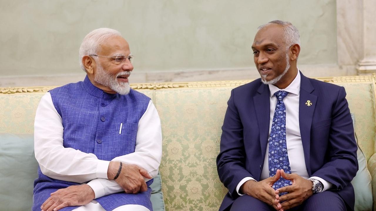 PM Modi with Maldives President Mohamed Muizzu