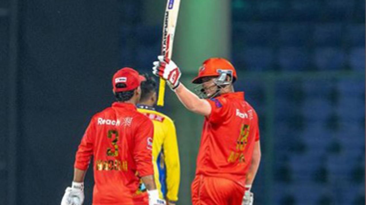 priyansh arya hits six sixes in single over at delhi premier league