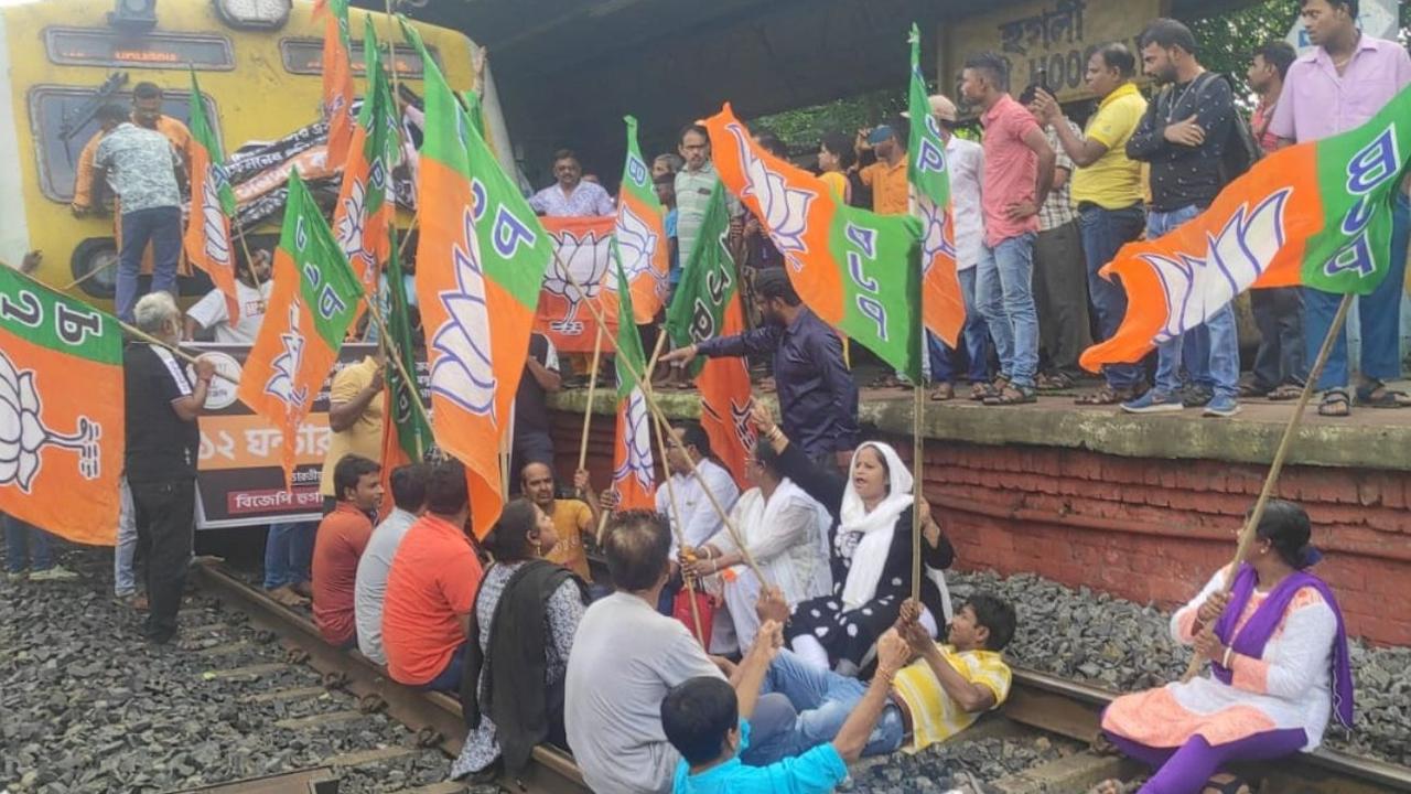 Rail Blockade during Bengal Bandh