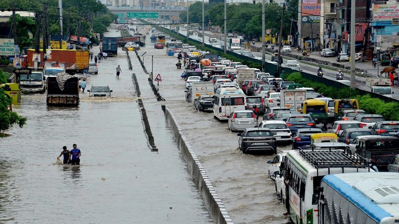 rain in Punjab