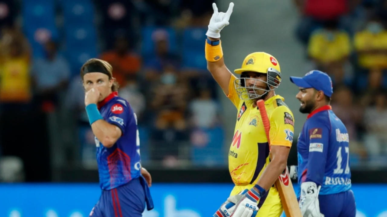 Robin Uthappa celebrates while playing for Chennai Super Kings