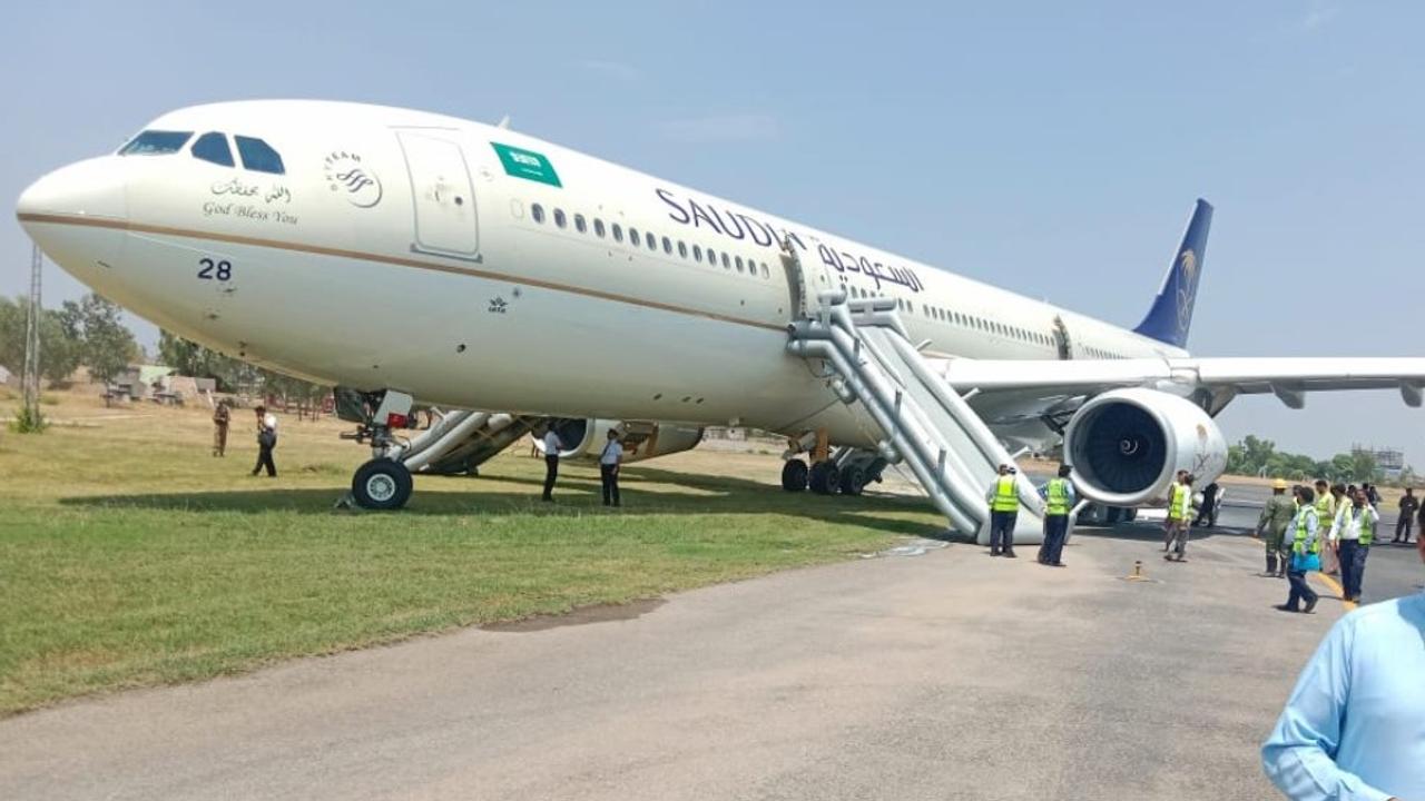 Saudi Airlines plane catches fire