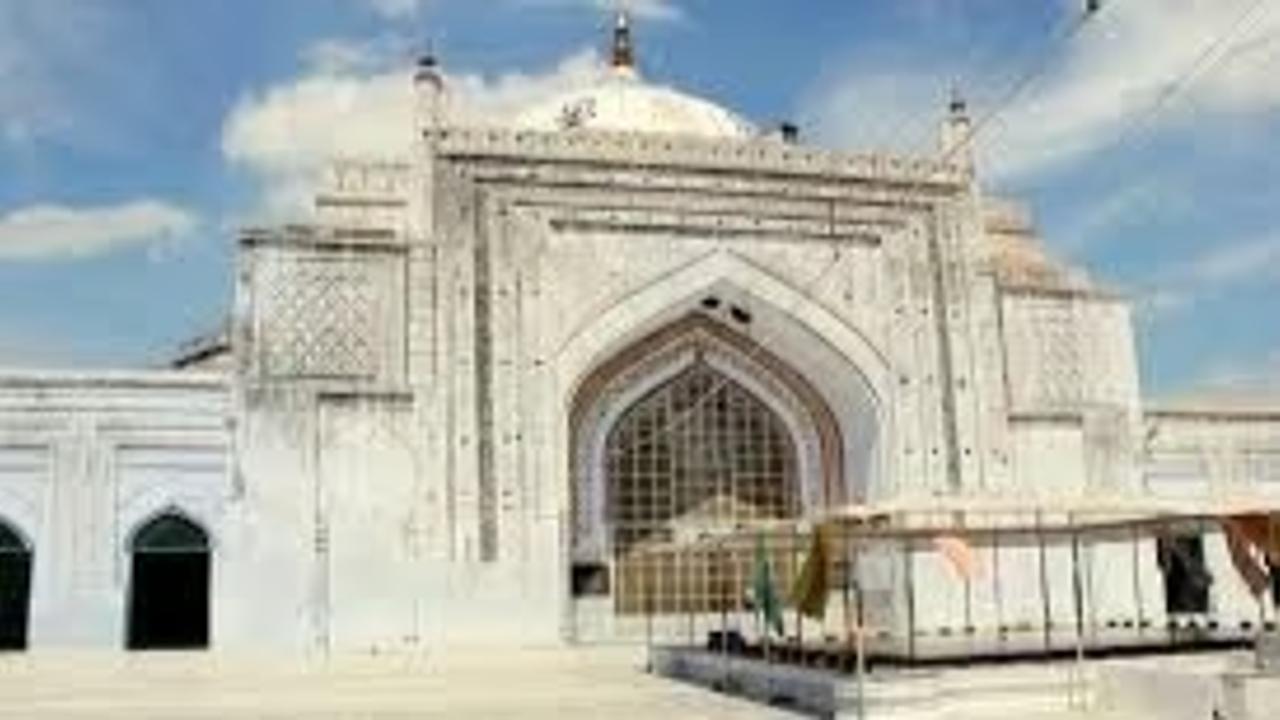 Shamsi Shahi Mosque in Badaun