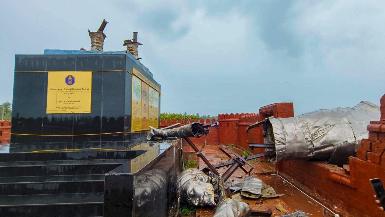 Shivaji Maharaj Statue Collapse