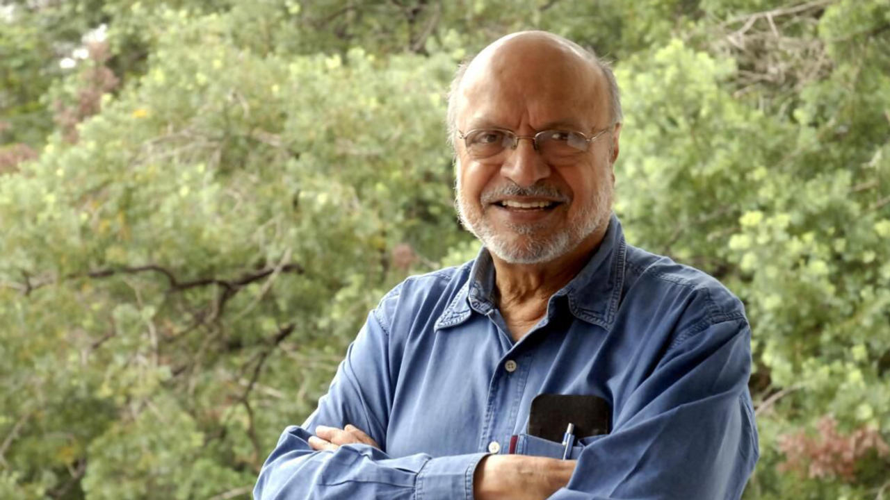 Shyam Benegal breathed his last in Mumbai