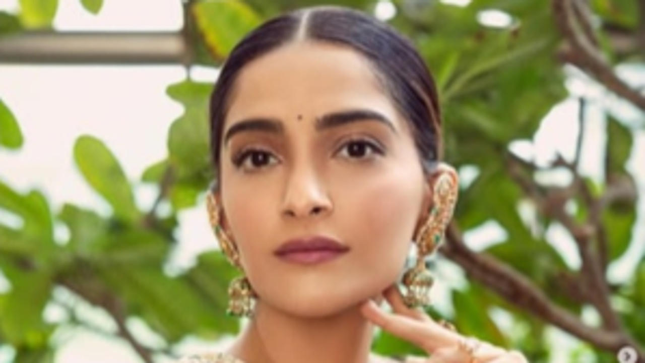 Sonam Kapoor 