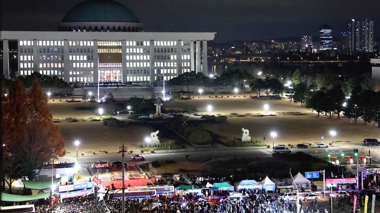 South Korean Parliament, Martial Law 