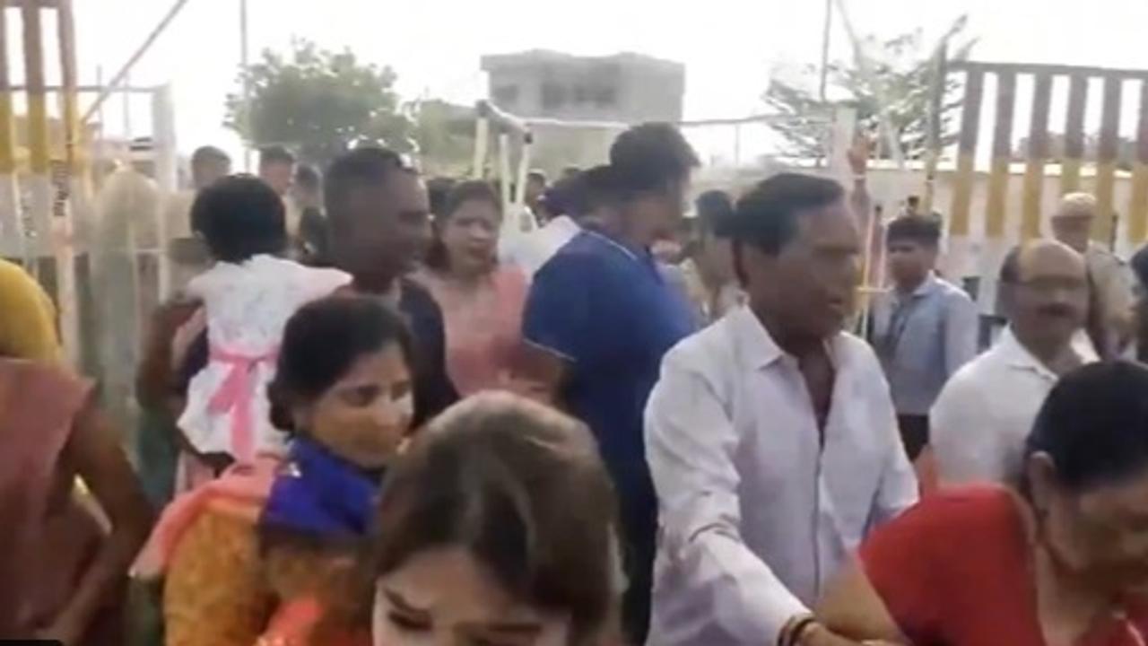 Stampede erupts at Dhirendra Shastri's event in Rajasthan's Bhilwara