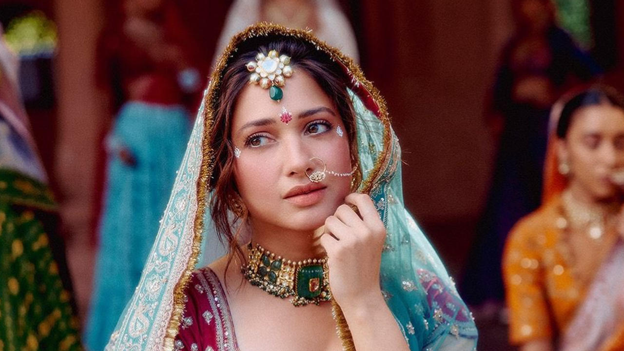 Tamannaah Bhatia Deletes Radha Photoshoot