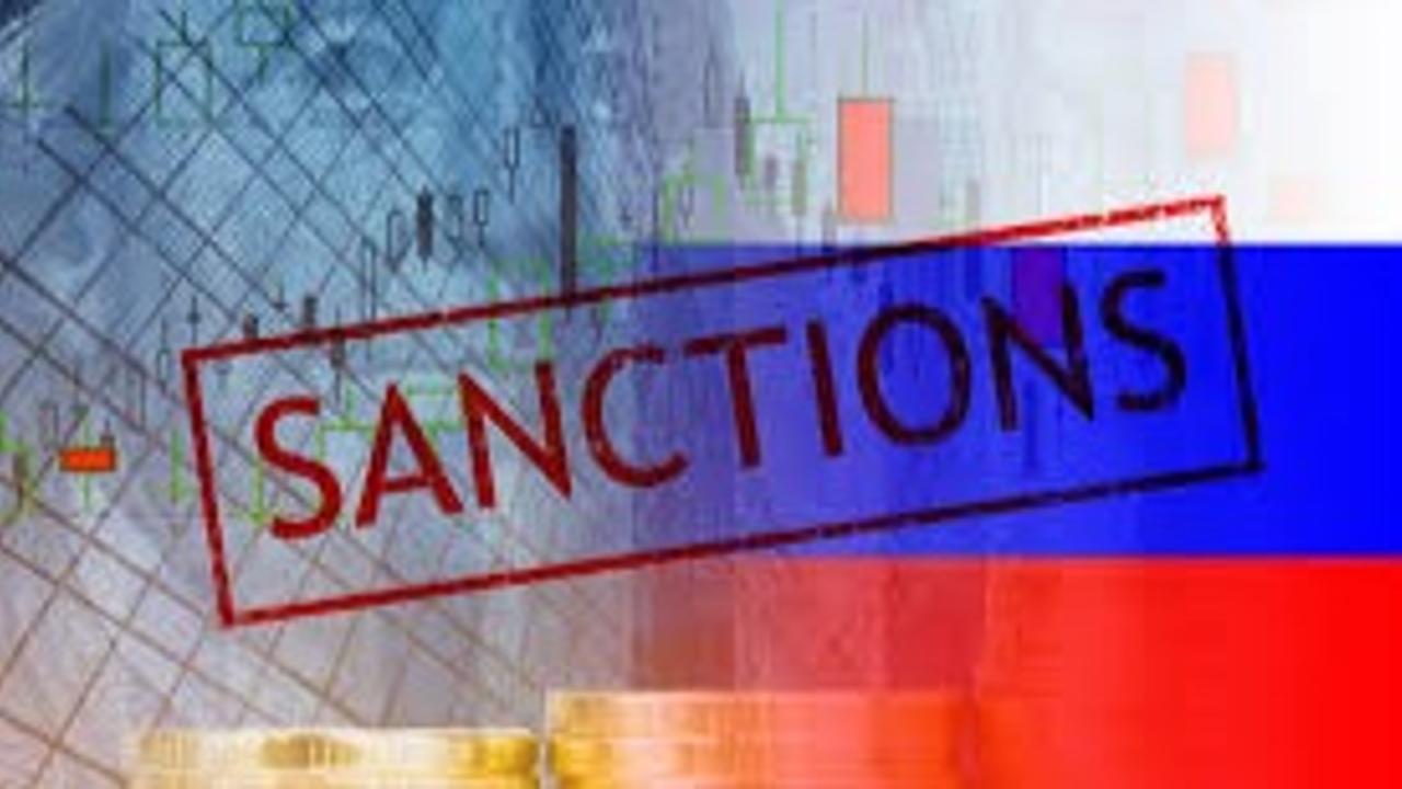 US slaps sanctions on Russia energy sector