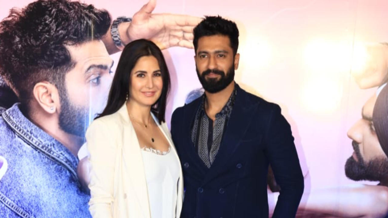  Vicky Kaushal-Katrina Kaif  Came Together to attend Bad Newzz Event