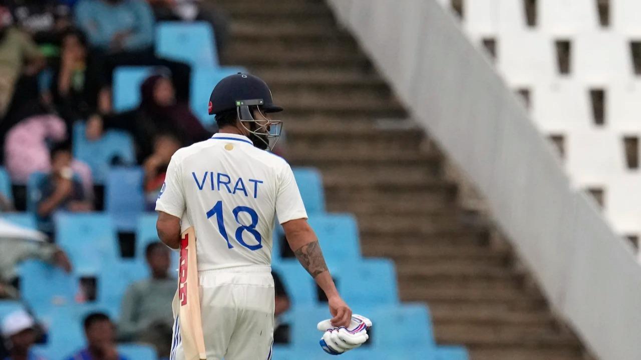 Virat Kohli walks away after getting dismissed