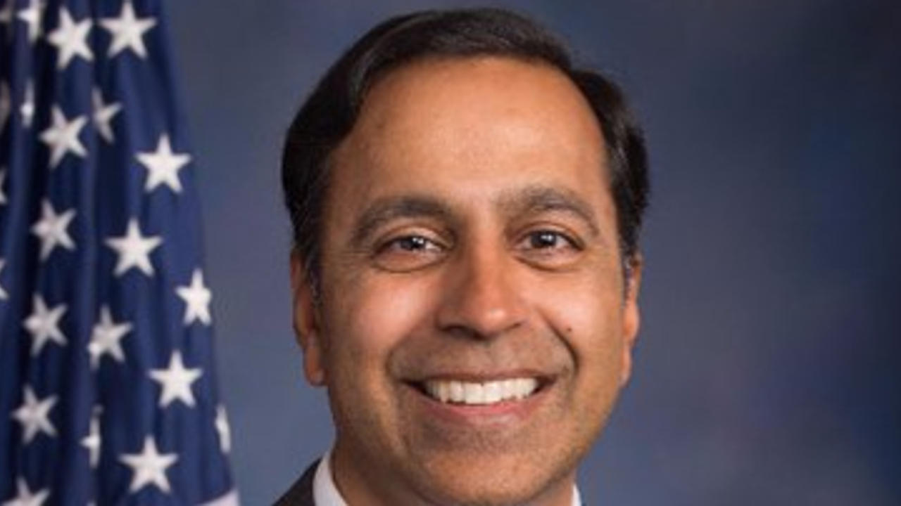  Raja Krishnamoorthi