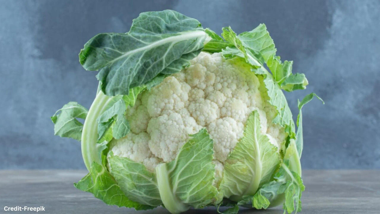 Cauliflower Leaves