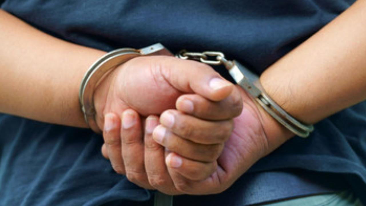  Criminal with reward arrested after encounter with police in Meerut