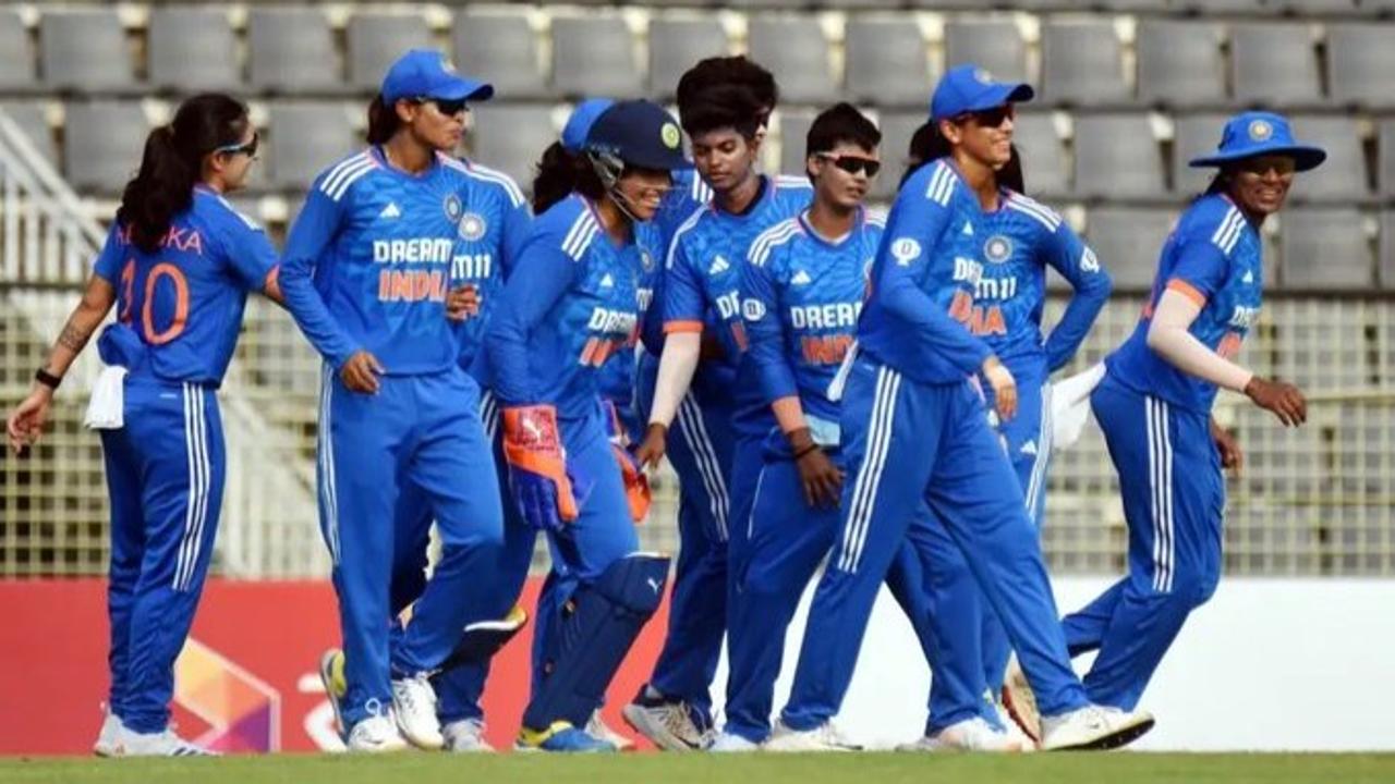 Indian Women Cricket Team 