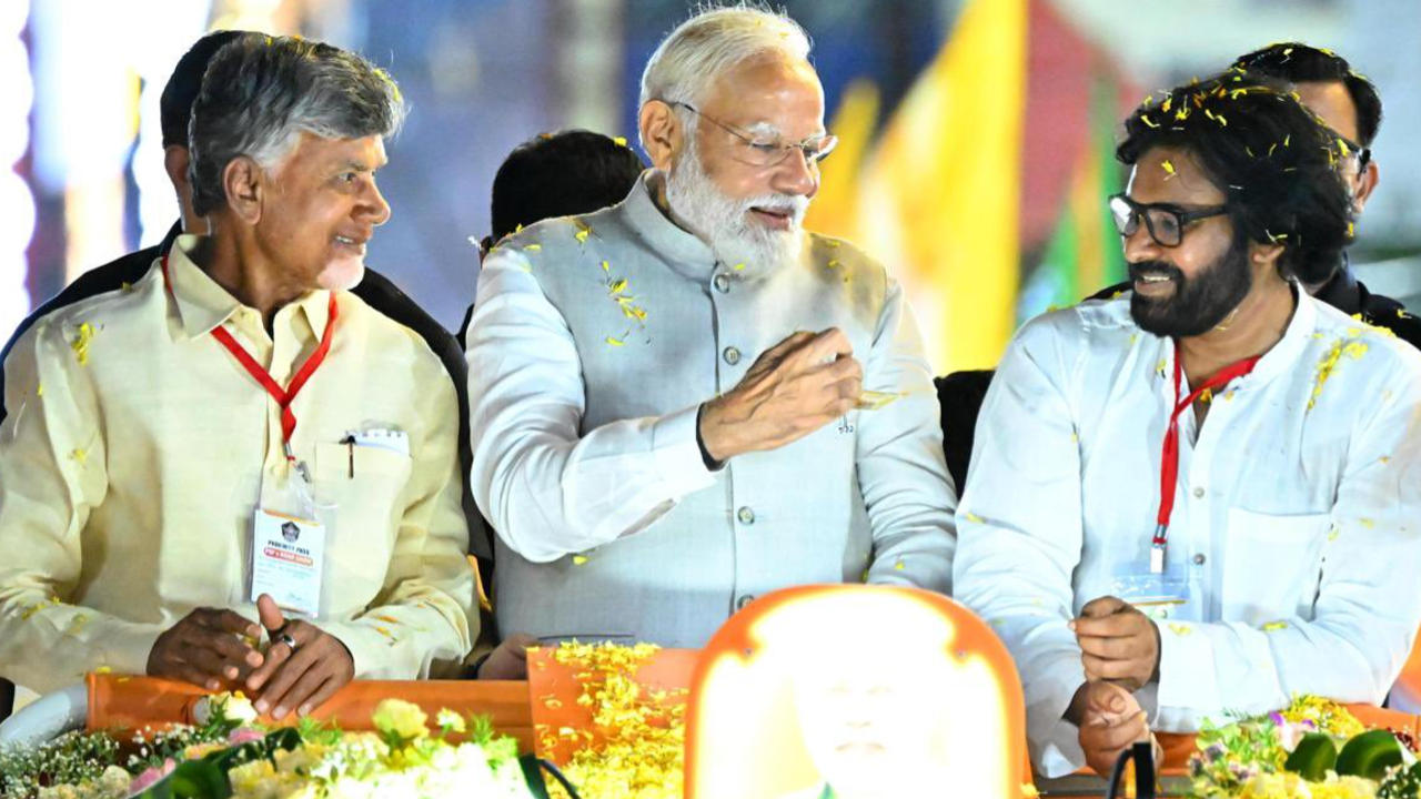 chandrababu naidu, narendra modi with pawan kalyan