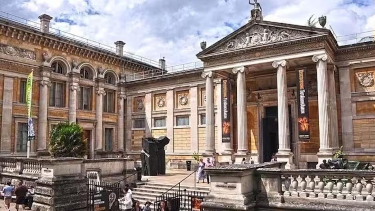 oxford university, Ashmolean museum, britain 