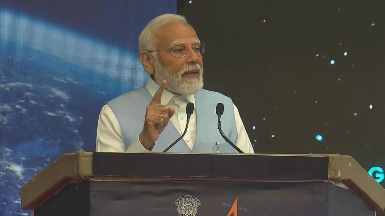 PM Modi at VSSC 