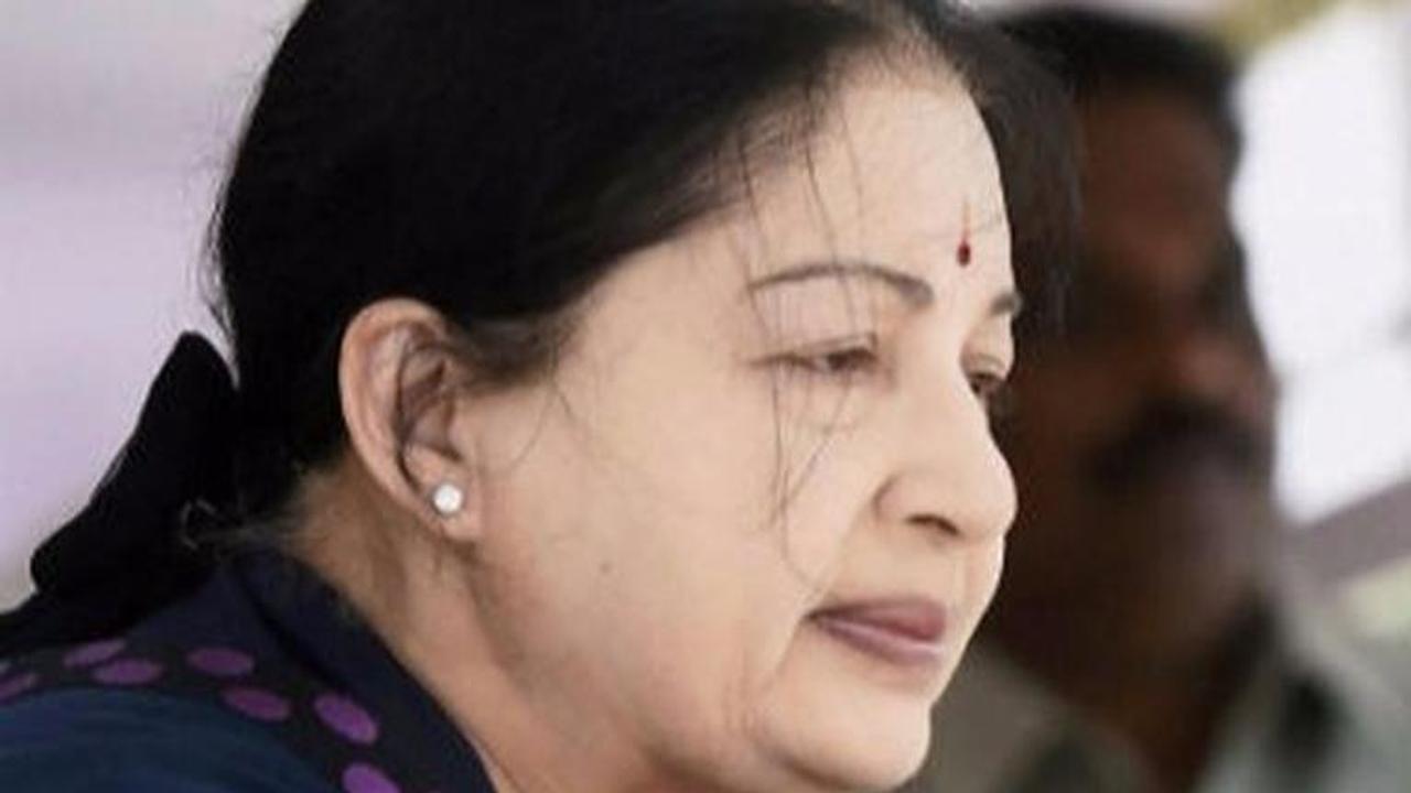 RTI reply reveals Jayalalithaa consumed food, interacted with people while in hospital