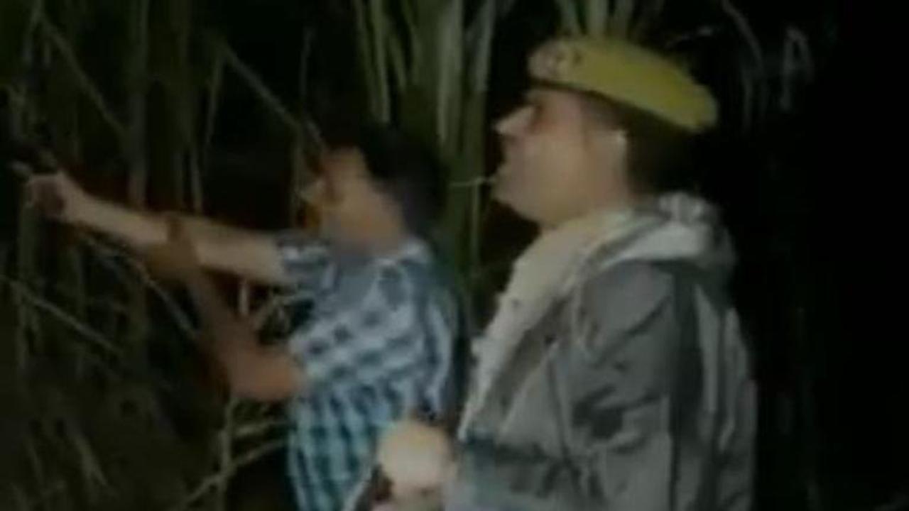 Watch: UP Police officers shout 'Thain-Thain' to scare criminals after revolver gets jammed