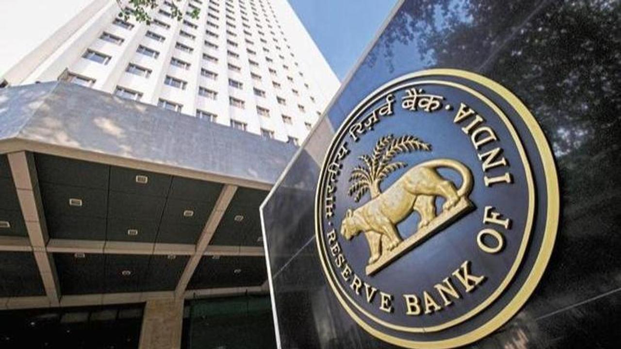 RBI issues new Non-performing asset (NPA) recognition norms, offering a 30-day gap for stress recognition instead of the one-day default earlier